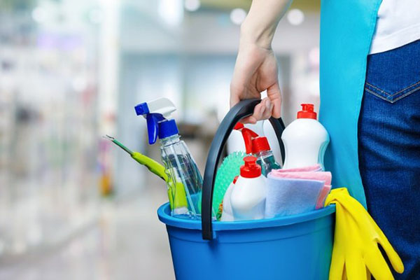 dich vu don dep nha cua theo gio 1